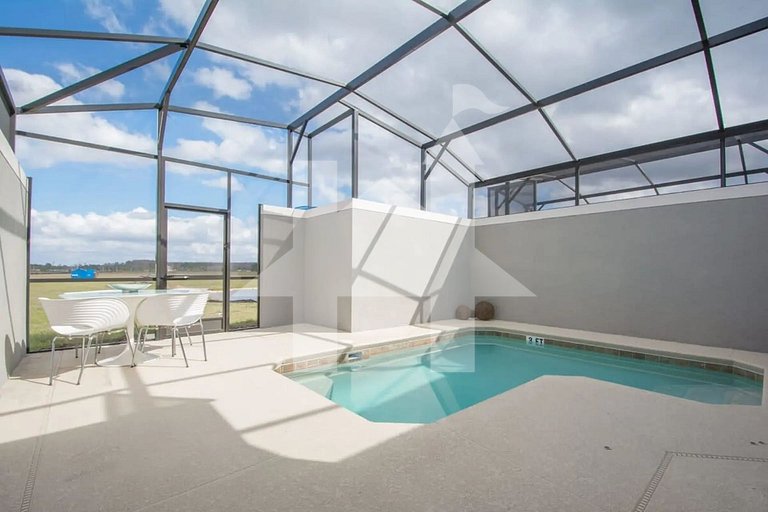 Vacation Home Near Disney, 5 bedrooms