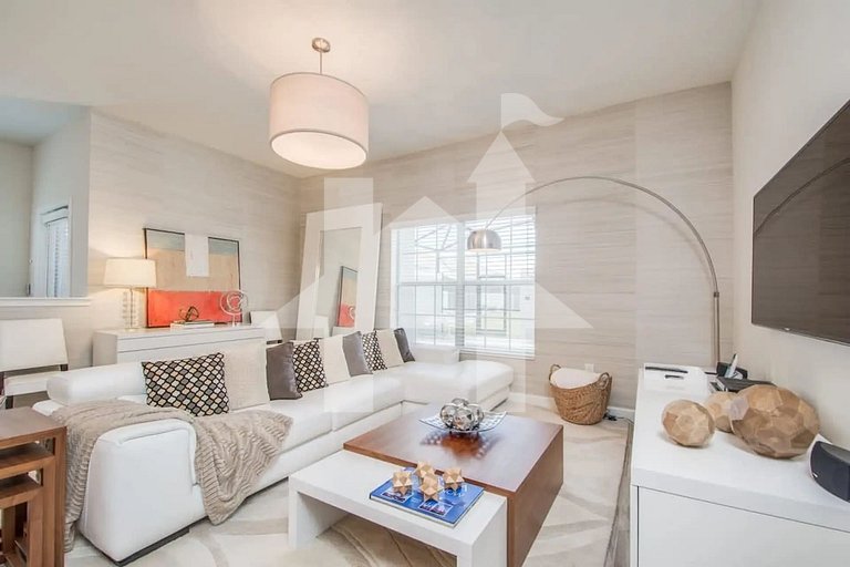 Vacation Home Near Disney, 5 bedrooms