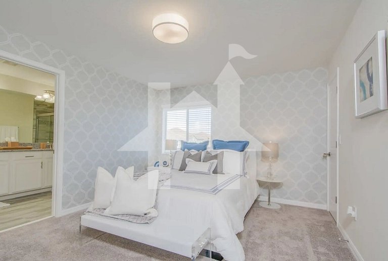 Vacation Home Near Disney, 5 bedrooms