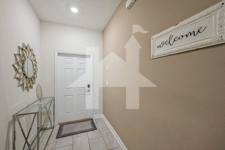 Vacation Home Near Disney, 4 bedrooms