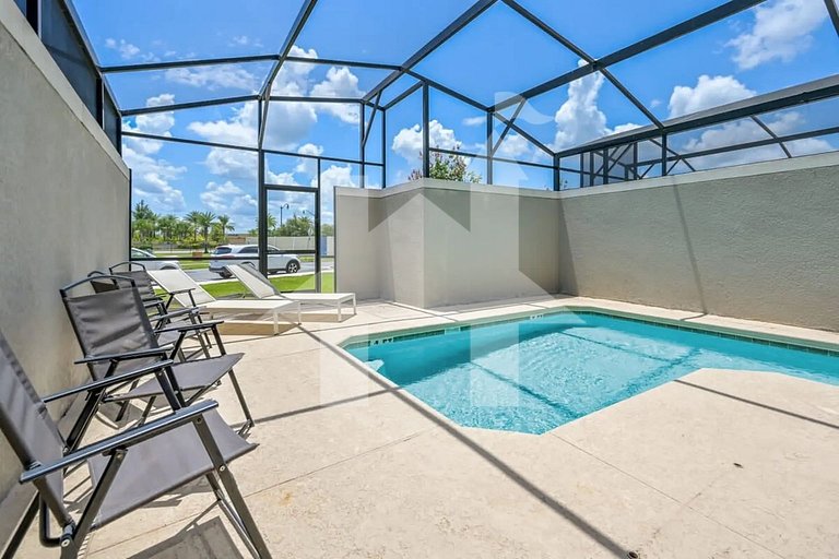Vacation Home Near Disney, 4 bedrooms