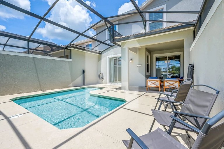 Vacation Home Near Disney, 4 bedrooms