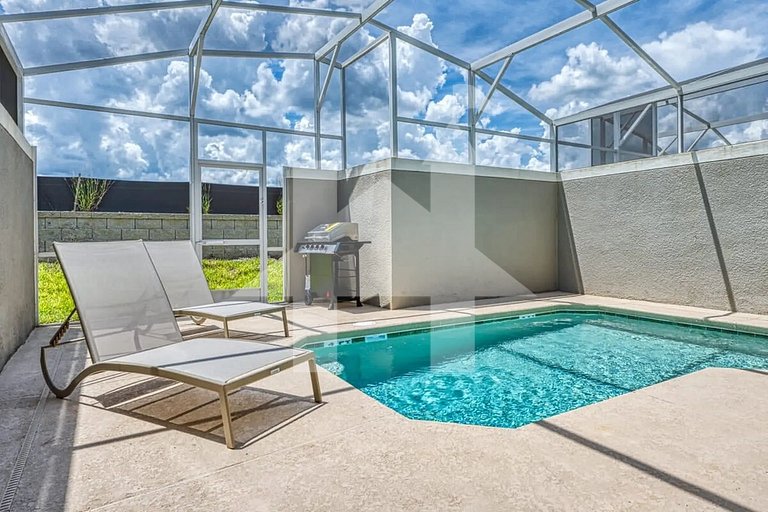 Vacation Home Near Disney, 4 bedrooms