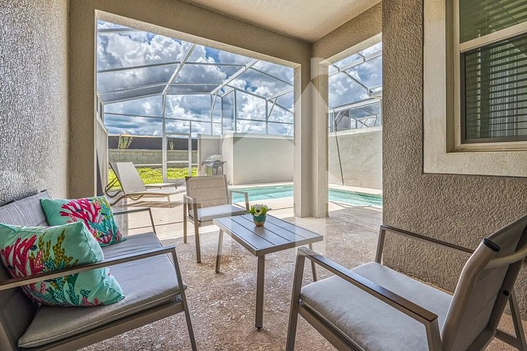Vacation Home Near Disney, 4 bedrooms