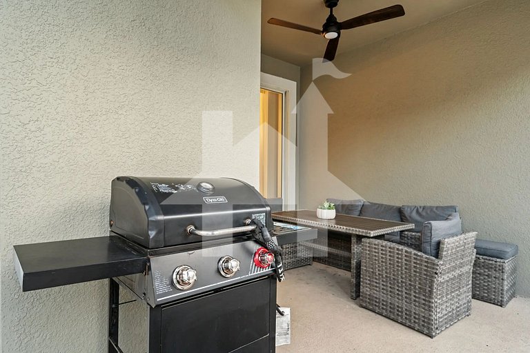 Vacation Home Near Disney, 4 bedrooms