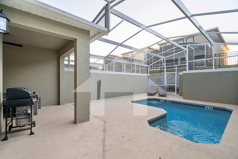 Vacation Home Near Disney, 4 bedrooms