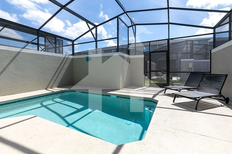 Vacation Home Near Disney, 4 bedrooms