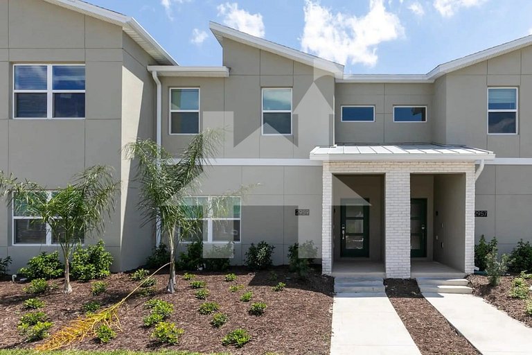 Vacation Home Near Disney, 4 bedrooms