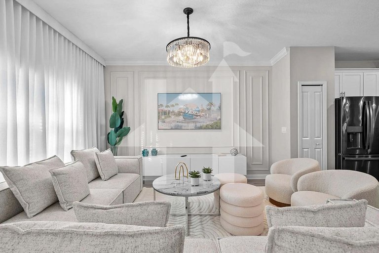 Vacation Home Near Disney, 5 bedrooms