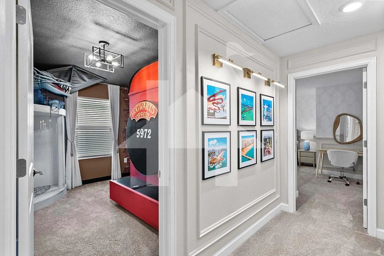 Vacation Home Near Disney, 5 bedrooms