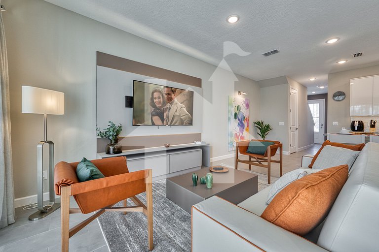 4BR Villa w/ Pool Near Disney + Themed Rooms