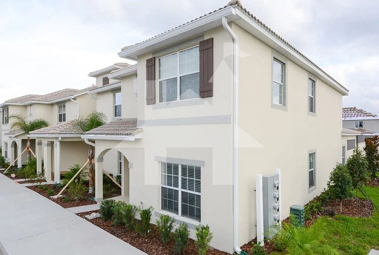 Vacation Home Near Disney, 5 bedrooms