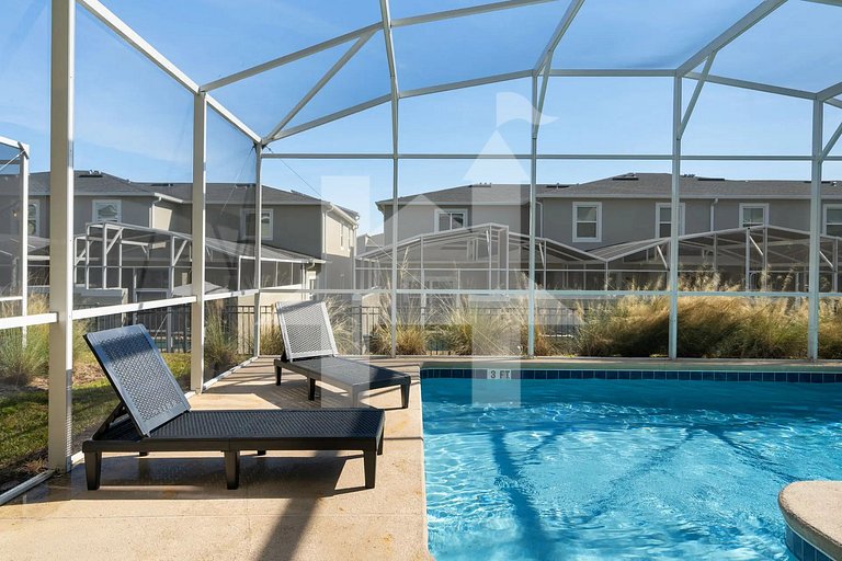 Vacation Home Near Disney, 6 bedrooms