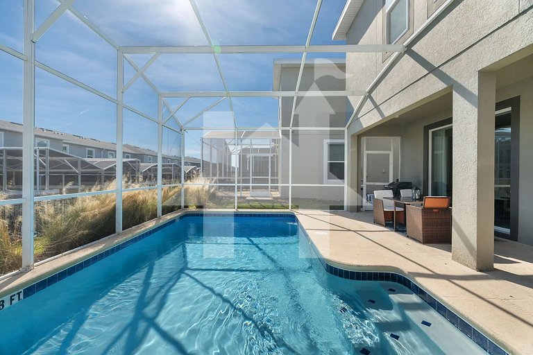 Vacation Home Near Disney, 6 bedrooms