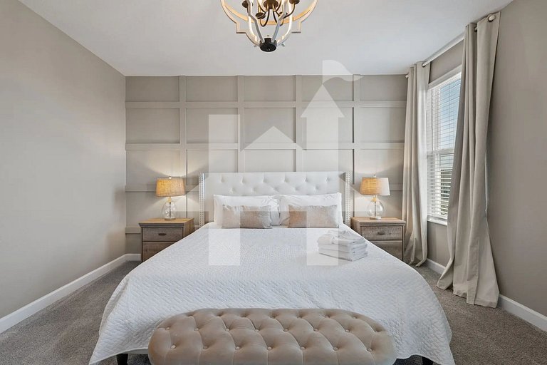 Vacation Home Near Disney, 6 bedrooms