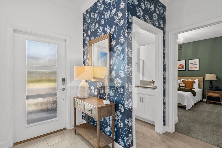 Vacation Home Near Disney, 4 bedrooms