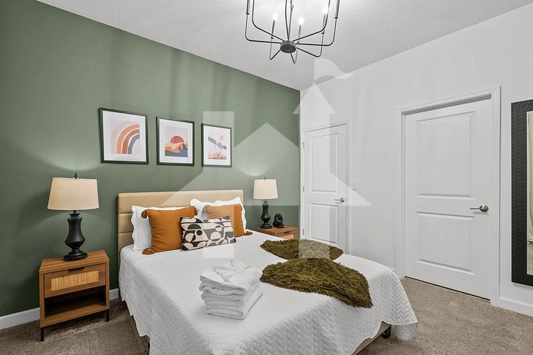 Vacation Home Near Disney, 4 bedrooms