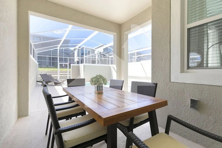 Vacation Home Near Disney, 4 bedrooms