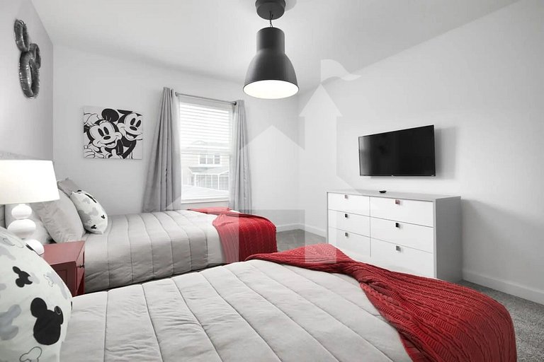 Vacation Home Near Disney, 4 bedrooms