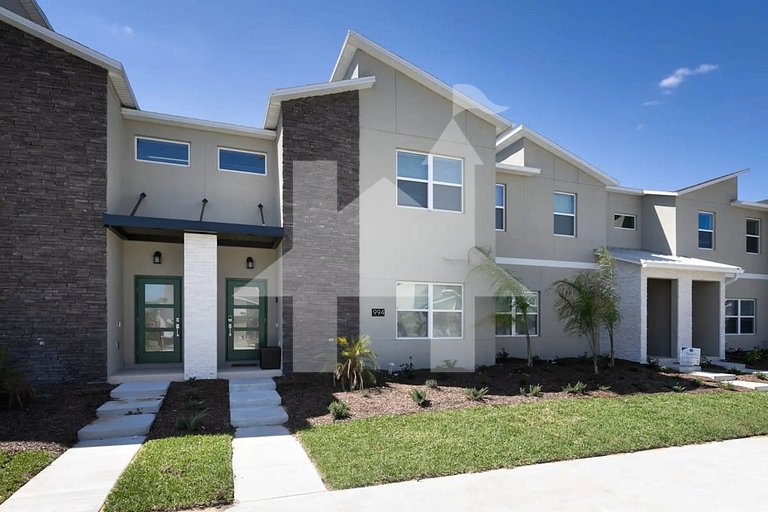 Vacation Home Near Disney, 4 bedrooms