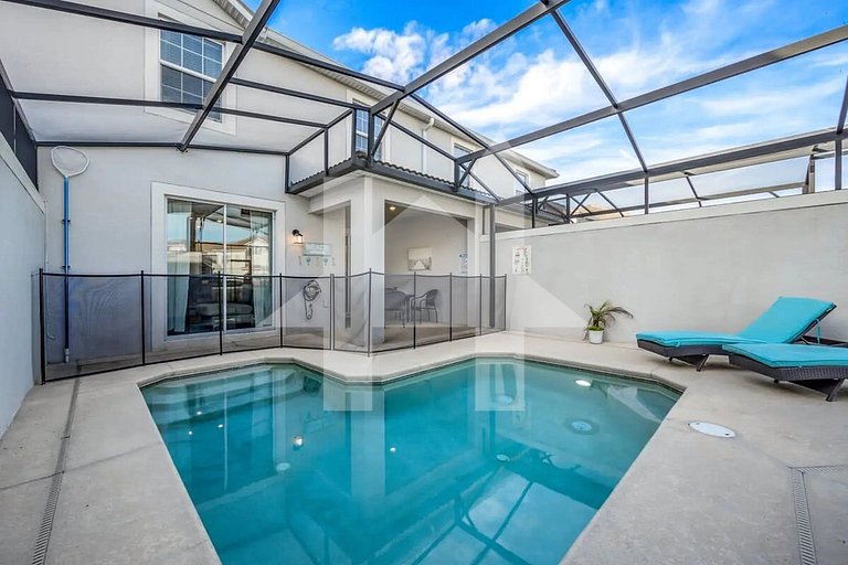 Vacation Home Near Disney, 4 bedrooms