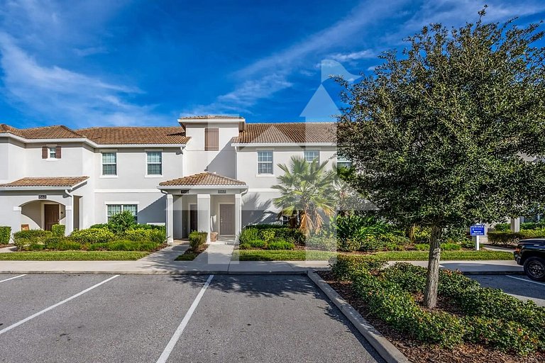Vacation Home Near Disney, 4 bedrooms