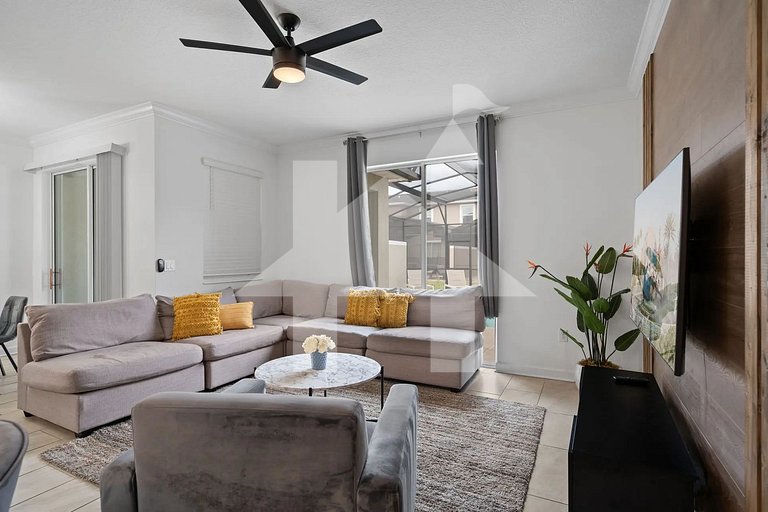 Vacation Home Near Disney, 4 bedrooms