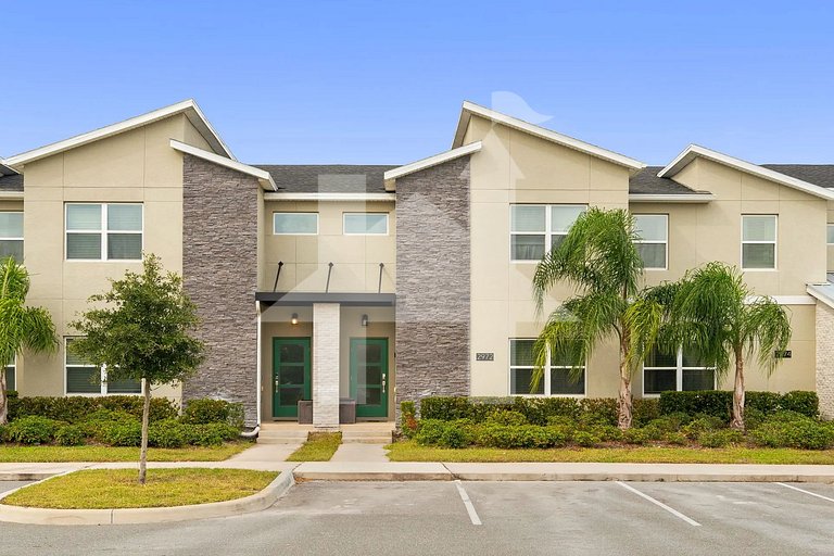 Vacation Home Near Disney, 4 bedrooms