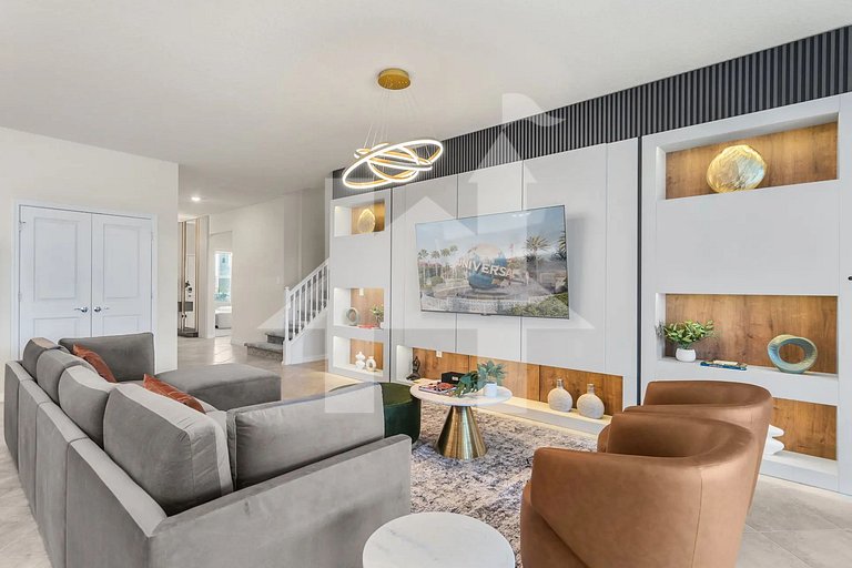 Luxury 10BR w/ Pool, Theater & Game Room