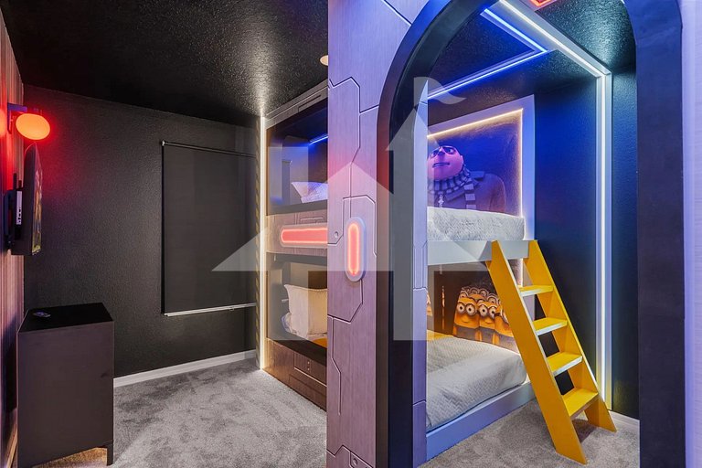 Casa de Luxo 10Q c/ Piscina, Cinema e Game Room