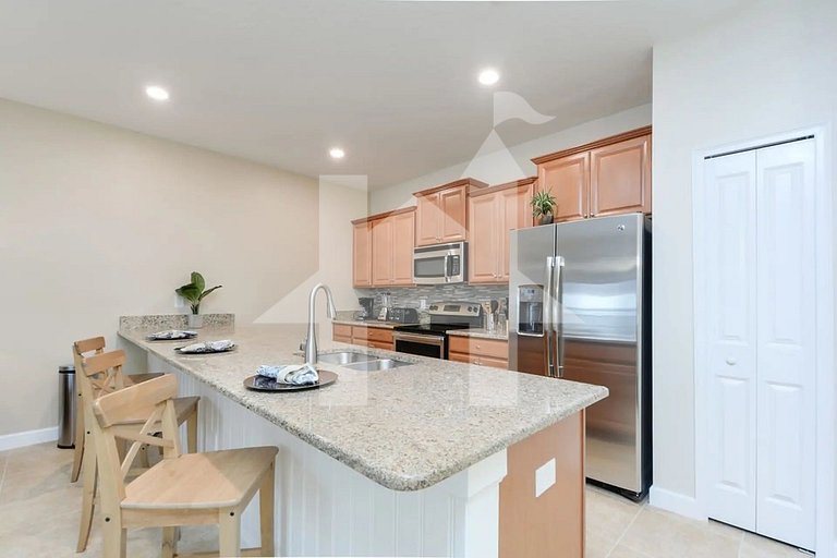 Vacation Home Near Disney, 4 bedrooms