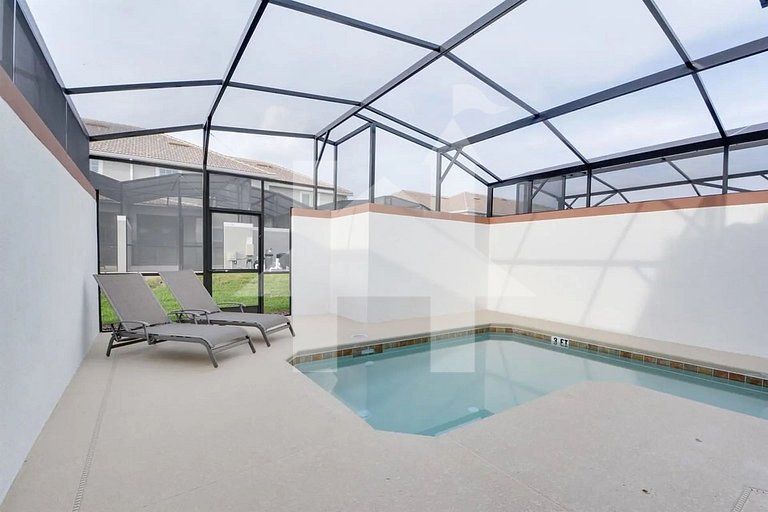 Vacation Home Near Disney, 4 bedrooms
