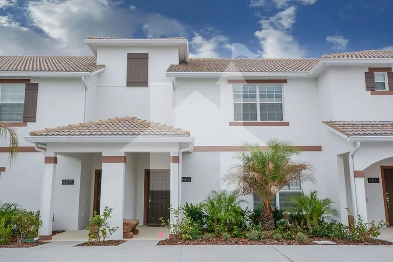 Vacation Home Near Disney, 4 bedrooms