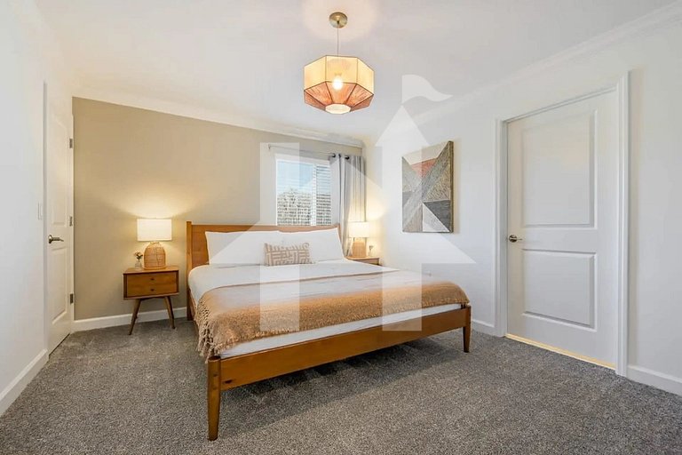 Vacation Home Near Disney, 5 bedrooms