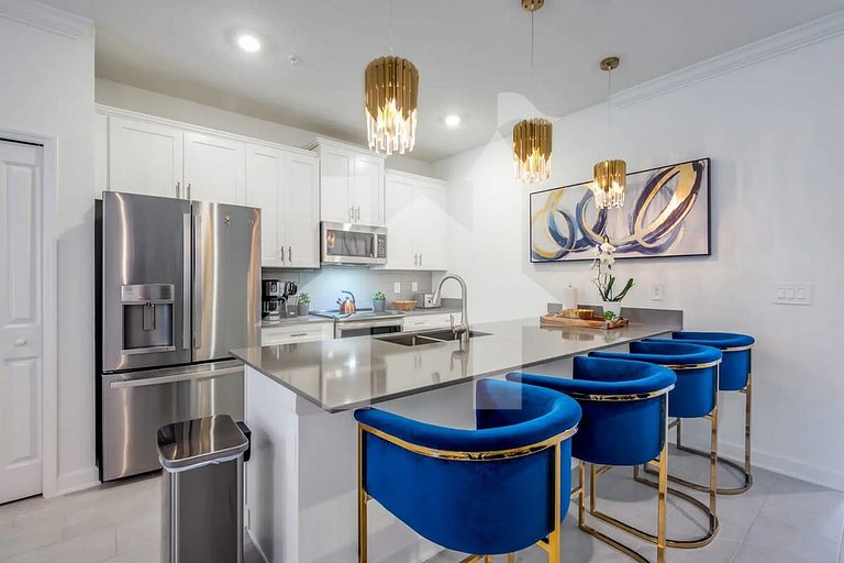 Vacation Home Near Disney, 5 bedrooms