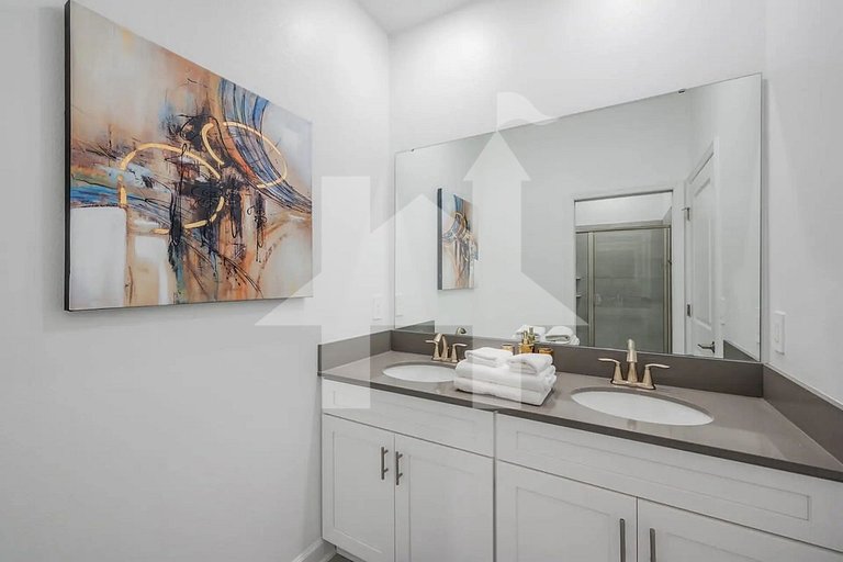 Vacation Home Near Disney, 5 bedrooms