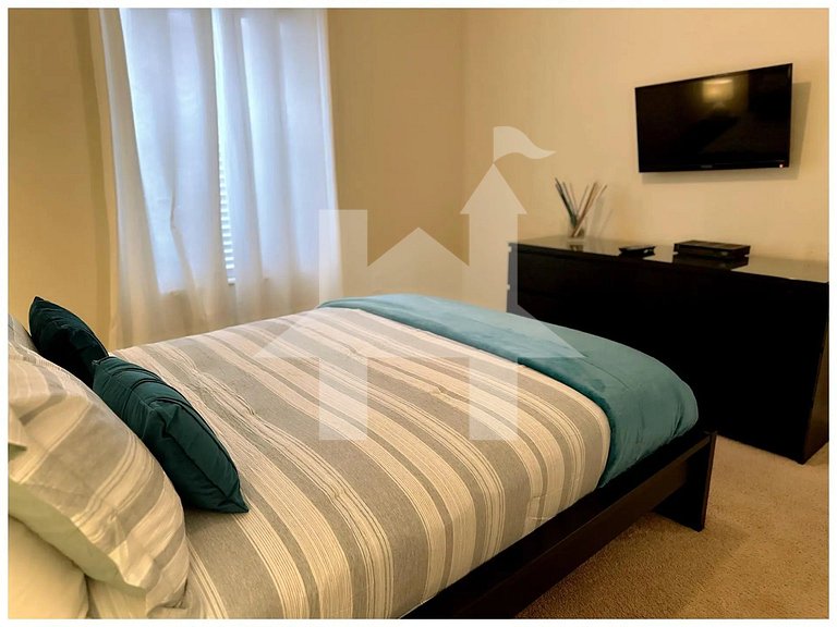 Vacation Home Near Disney, 4 bedrooms