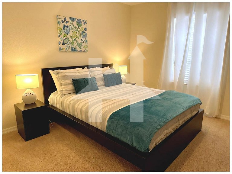 Vacation Home Near Disney, 4 bedrooms