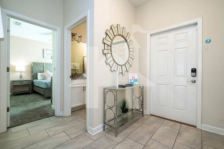 Vacation Home Near Disney, 4 bedrooms