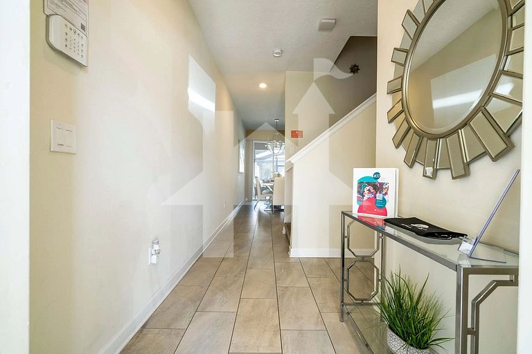 Vacation Home Near Disney, 4 bedrooms