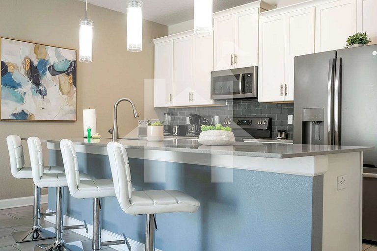 Vacation Home Near Disney, 4 bedrooms