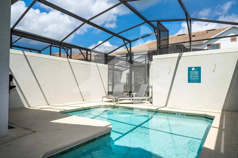 Vacation Home Near Disney, 4 bedrooms