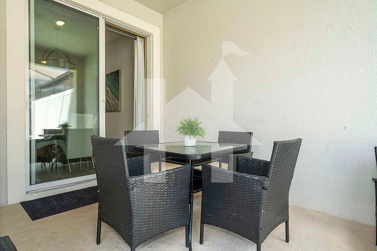 Vacation Home Near Disney, 4 bedrooms