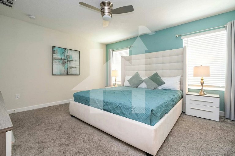 Vacation Home Near Disney, 4 bedrooms