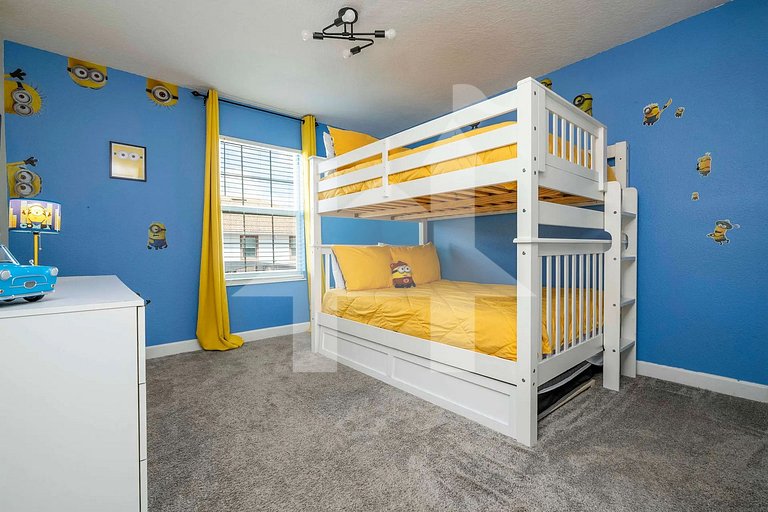 Vacation Home Near Disney, 4 bedrooms
