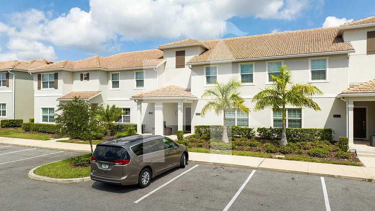 Vacation Home Near Disney, 4 bedrooms