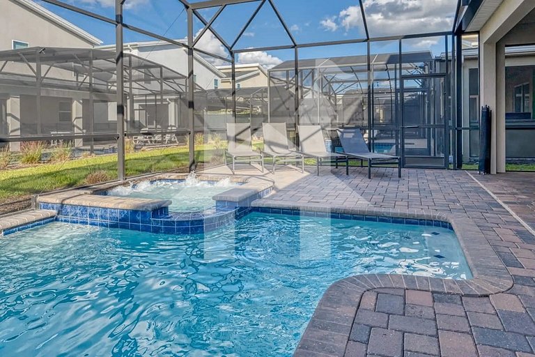 Vacation Home Near Disney, 9 bedrooms