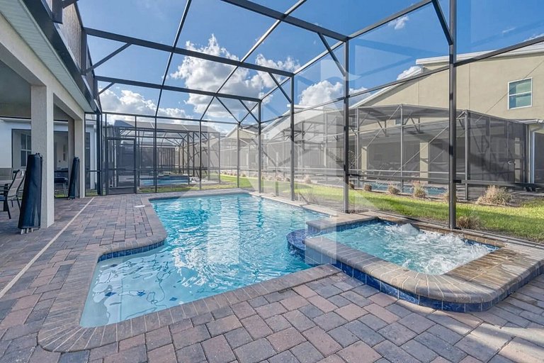 Vacation Home Near Disney, 9 bedrooms
