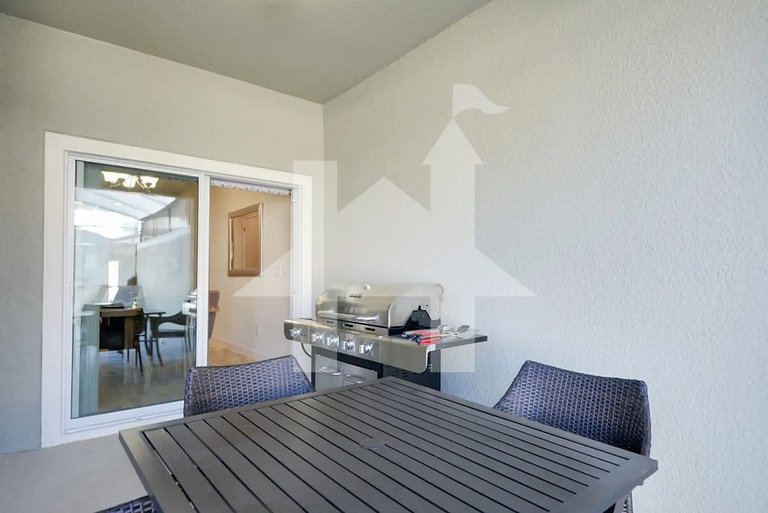 Vacation Home Near Disney, 4 bedrooms