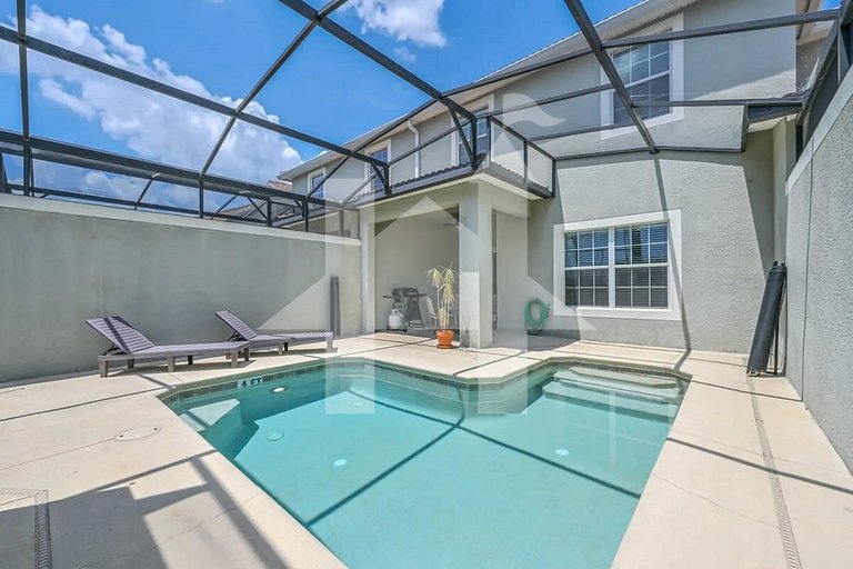Vacation Home Near Disney, 4 bedrooms